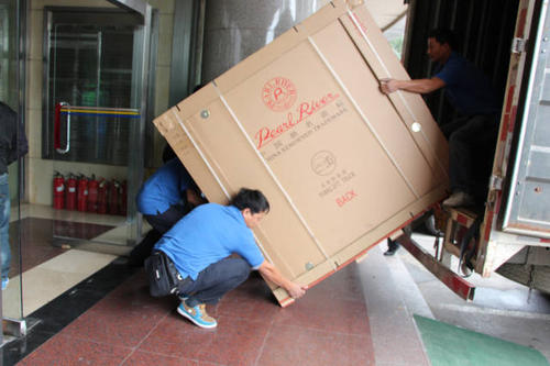 崇义钢琴贵重工艺品无忧运